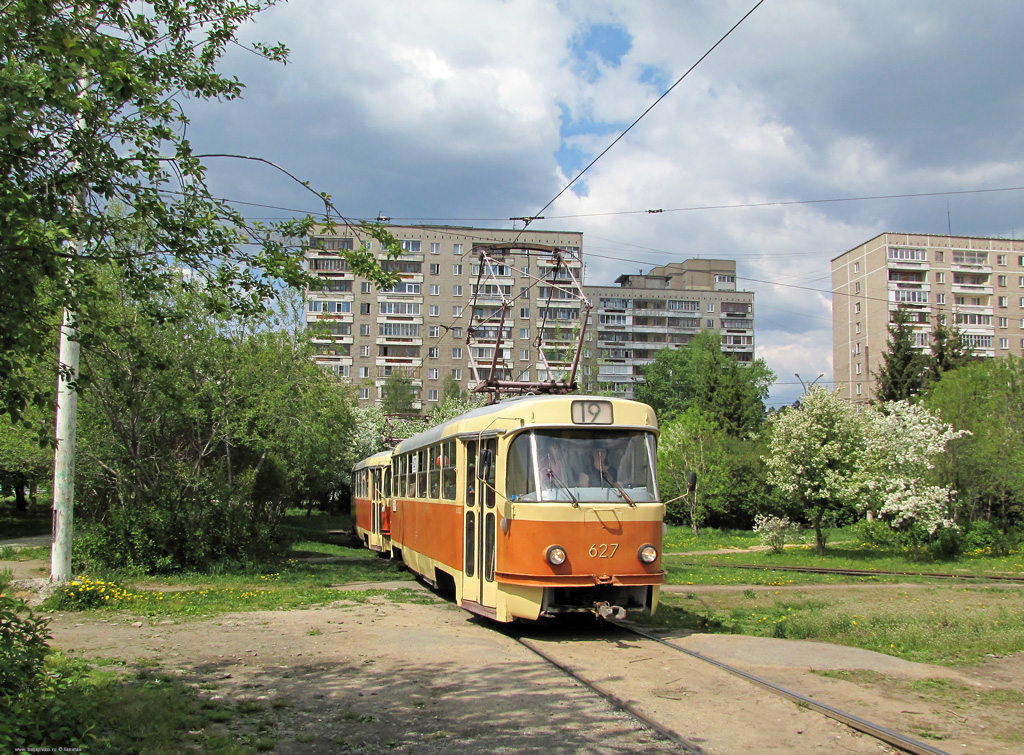 Yekaterinburg, Tatra T3SU (2-door) č. 627