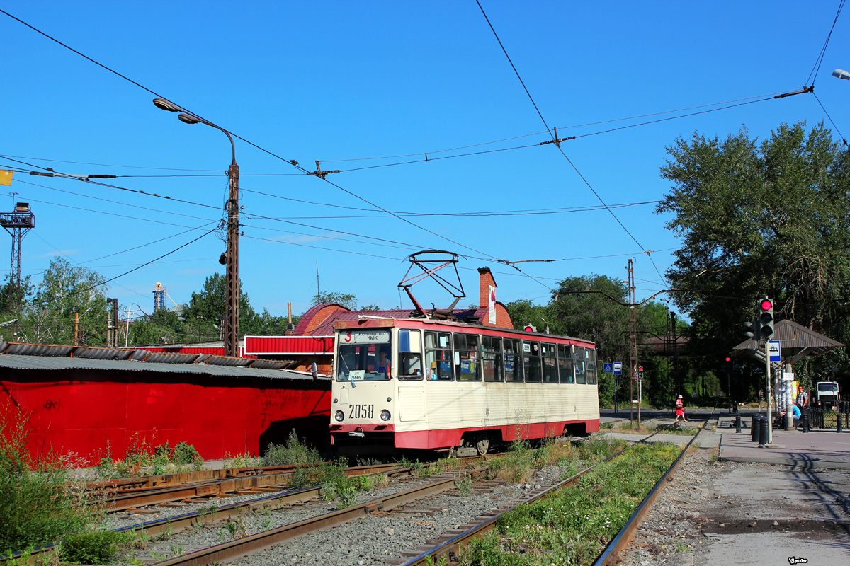 Cseljabinszk, 71-605 (KTM-5M3) — 2058