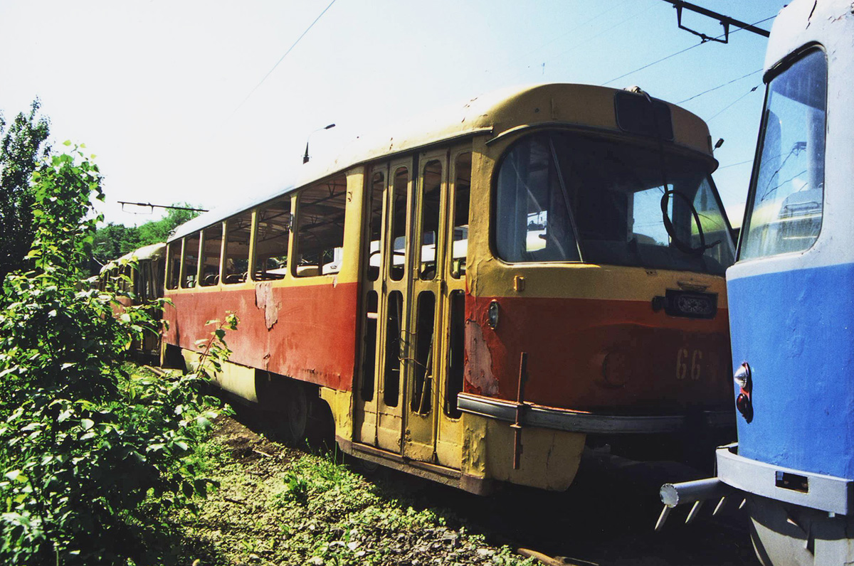 Oryol, Tatra T3SU (2-door) nr. 66; Oryol — Historical photos [1992-2005]; Oryol — Tram cars in storage; Oryol — Tram depot named by Y. Vitas