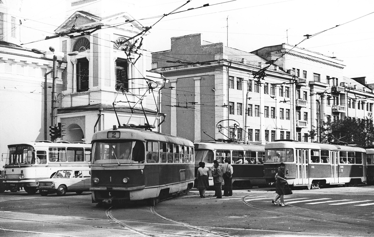 特维尔, Tatra T3SU (2-door) # 1; 特维尔, Tatra T3SU # 114; 特维尔 — Old photos (1917–1991); 特维尔 — Streetcar lines: Central district
