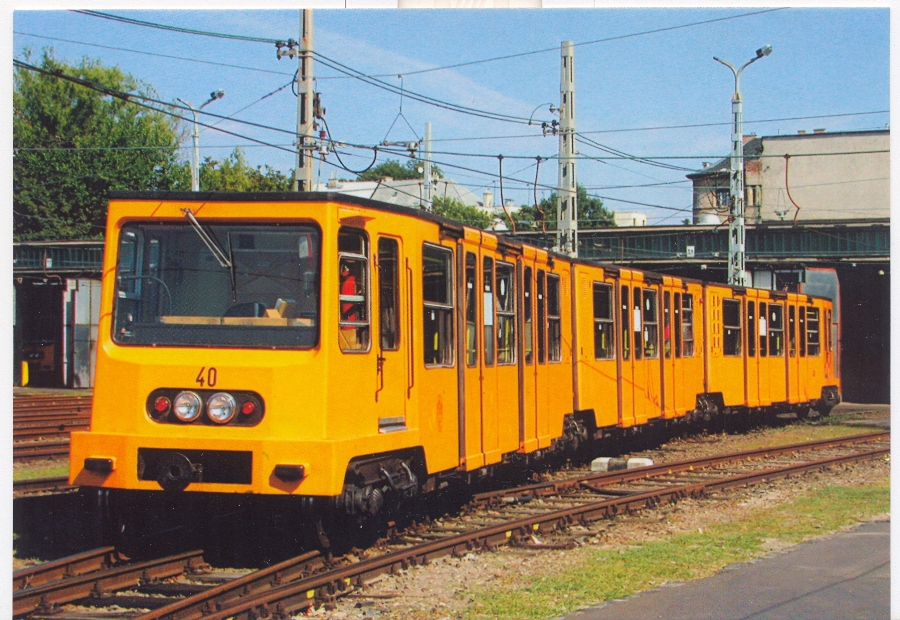 Будапешт, Ganz-MÁVAG MillFAV № 40; Будапешт — Подземная железная дорога Тысячелетия (M1); Будапешт — Трамвайные депо