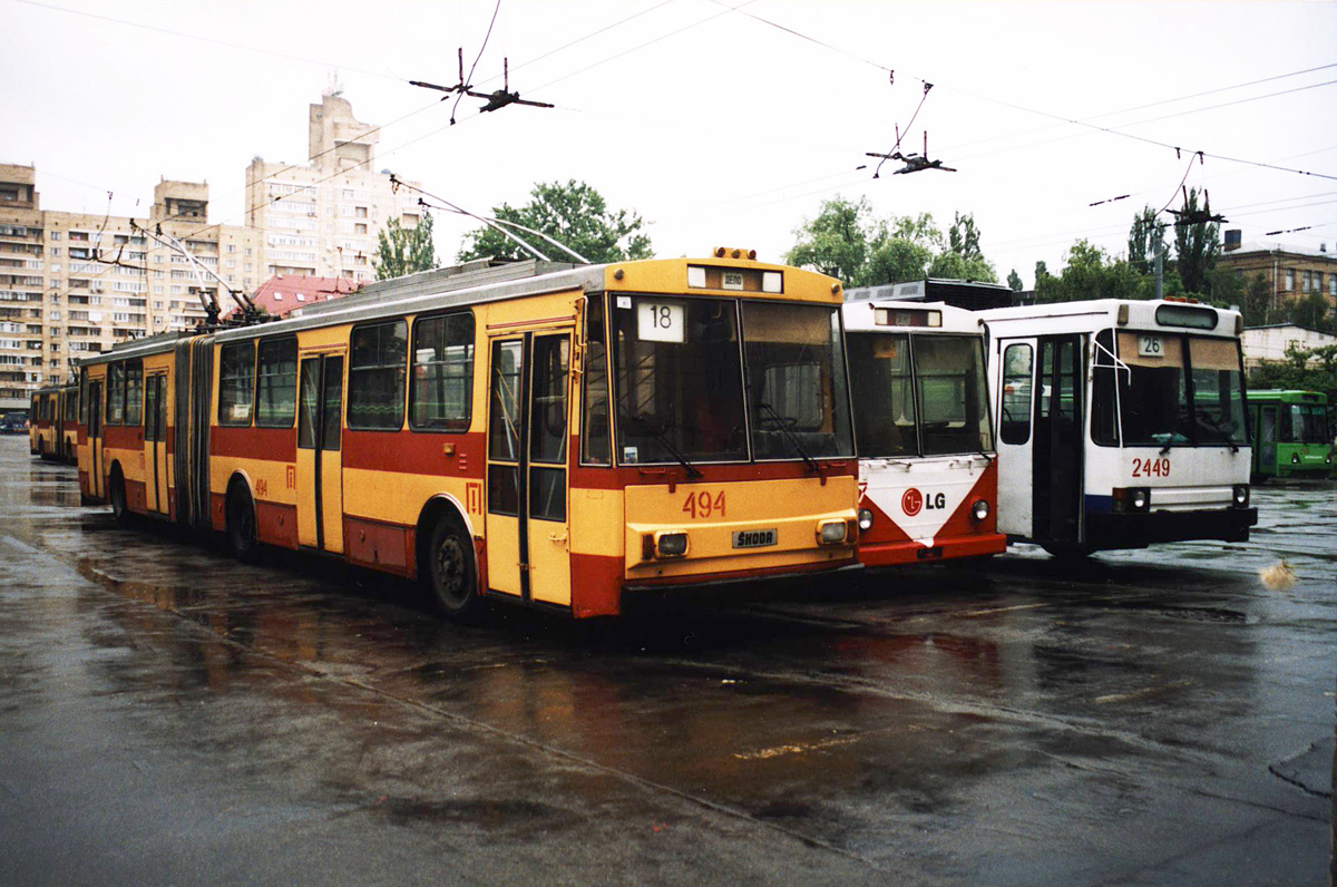 Киев, Škoda 15Tr03/6 № 494; Киев, ЮМЗ Т1 № 2449; Киев, Škoda 14Tr02 № 257; Киев — Исторические фотографии