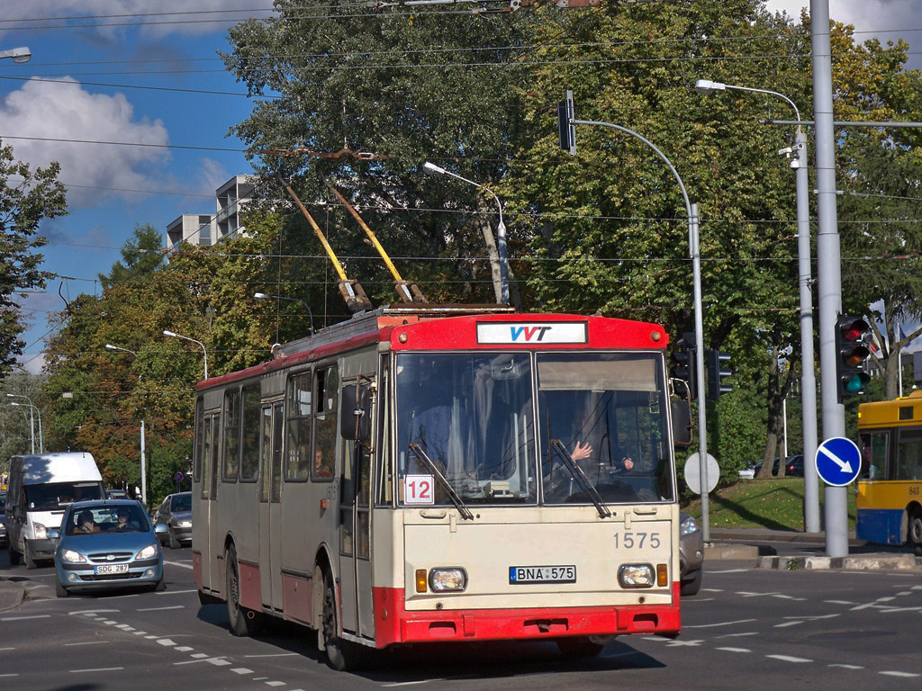 Вильнюс, Škoda 14Tr01 № 1575