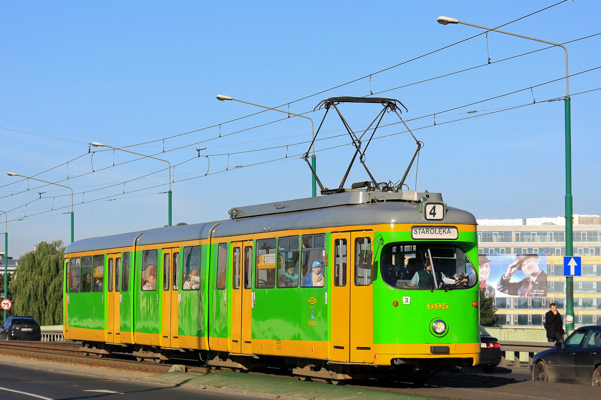 Poznań, Duewag GT8 № 695