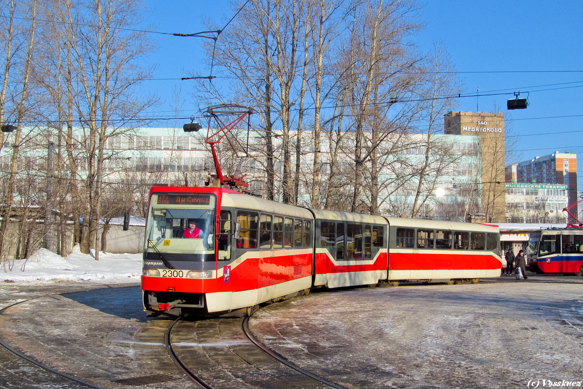 Москва, Tatra KT3R № 2300