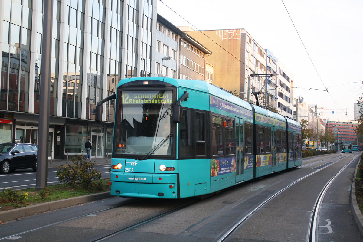 Frankfurt am Main, Bombardier Flexity Classic № 257