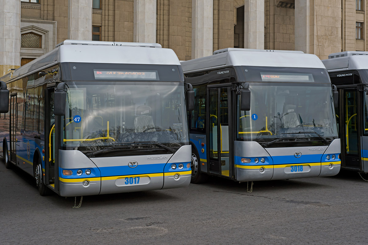 Almati, YoungMan JNP6120GDZ (Neoplan Kazakhstan) № 3017; Almati, YoungMan JNP6120GDZ (Neoplan Kazakhstan) № 3018; Almati — New trolleybuses