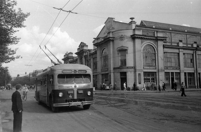 Saratov, MTB-82D nr. 4; Saratov — Historical photos