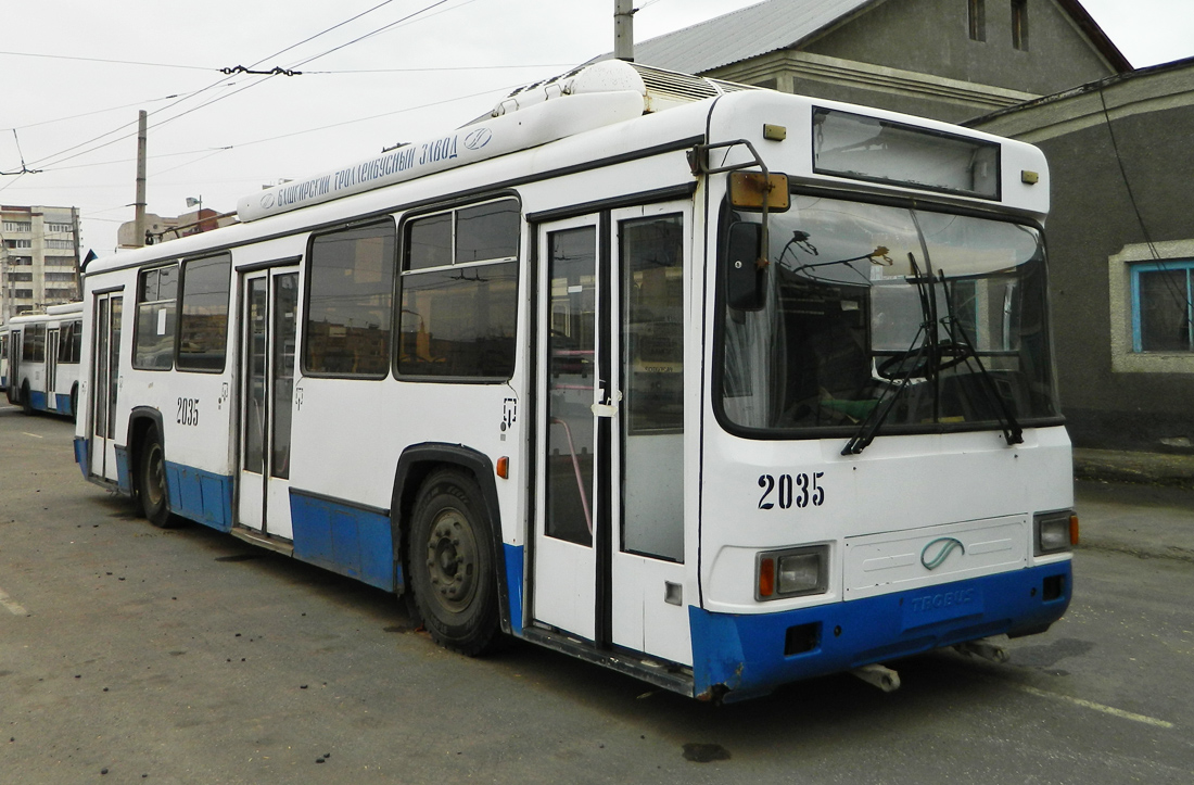 Ufa, BTZ-52761T č. 2035