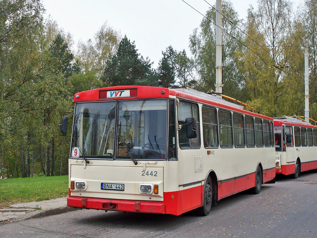 Вильнюс, Škoda 14Tr02 № 2442