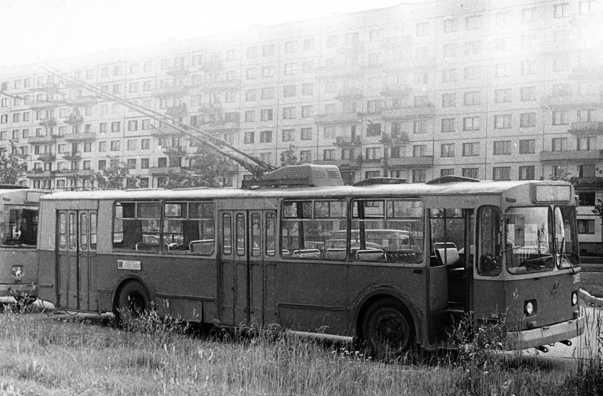 Sanktpēterburga, ZiU-682B № 2469