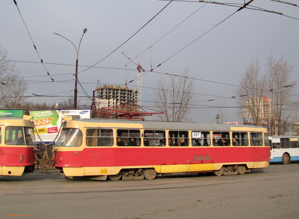 Yekaterinburg, Tatra T3SU nr. 327