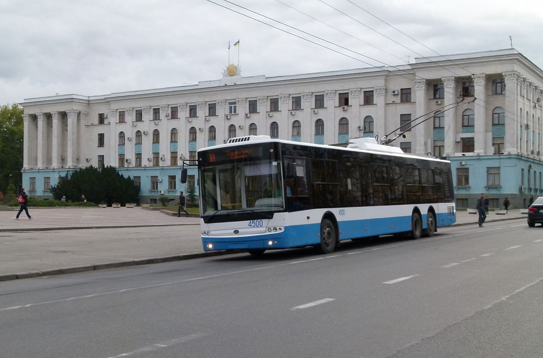 Trolleybus de Crimée, Bogdan T80110 N°. 4500