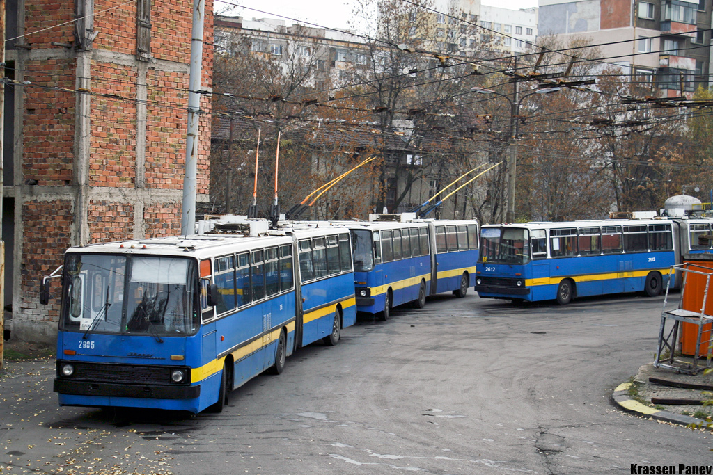Sofia, Ikarus 280.92 č. 2905; Sofia — Combined trolleybus and electric bus depots: [2] Nadejda