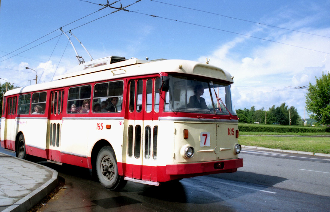 Kaunas, Škoda 9TrH27 nr. 185