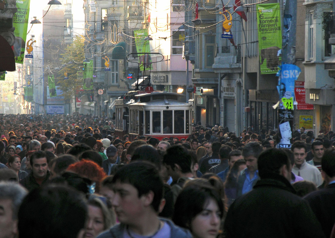 Стамбул — Линия ностальгического трамвая T2 (Taksim — Tünel) — Разные фотографии