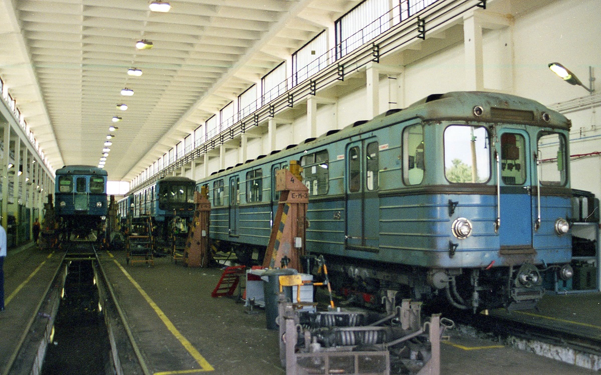Budapest, Ev № 148; Budapest — Metro depots