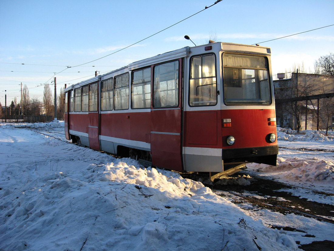 Енакиево, 71-605 (КТМ-5М3) № 004