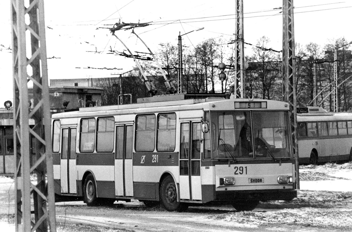 Таллин, Škoda 14Tr02/6 № 291