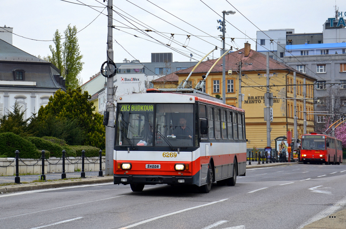 Bratislava, Škoda 14Tr10/6 № 6269