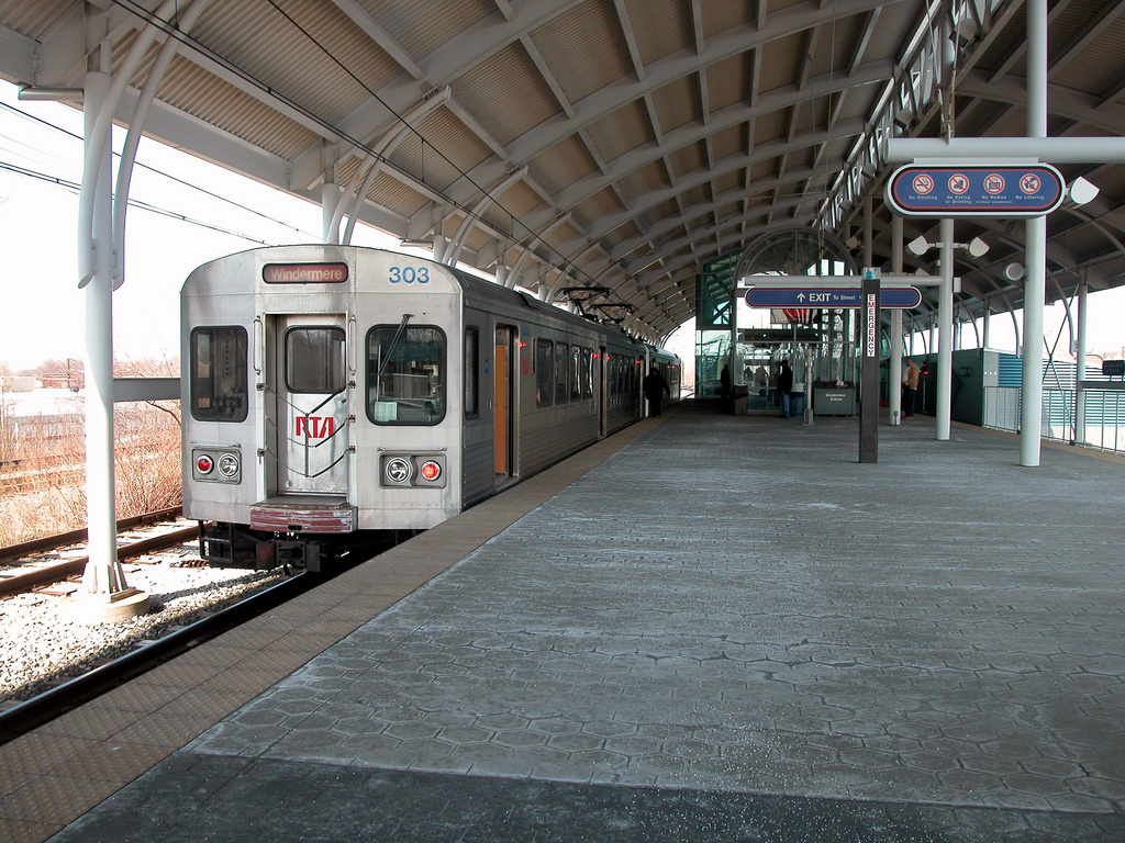 Кливленд, Tokyu № 303; Кливленд — Greater Cleveland RTA Red Line