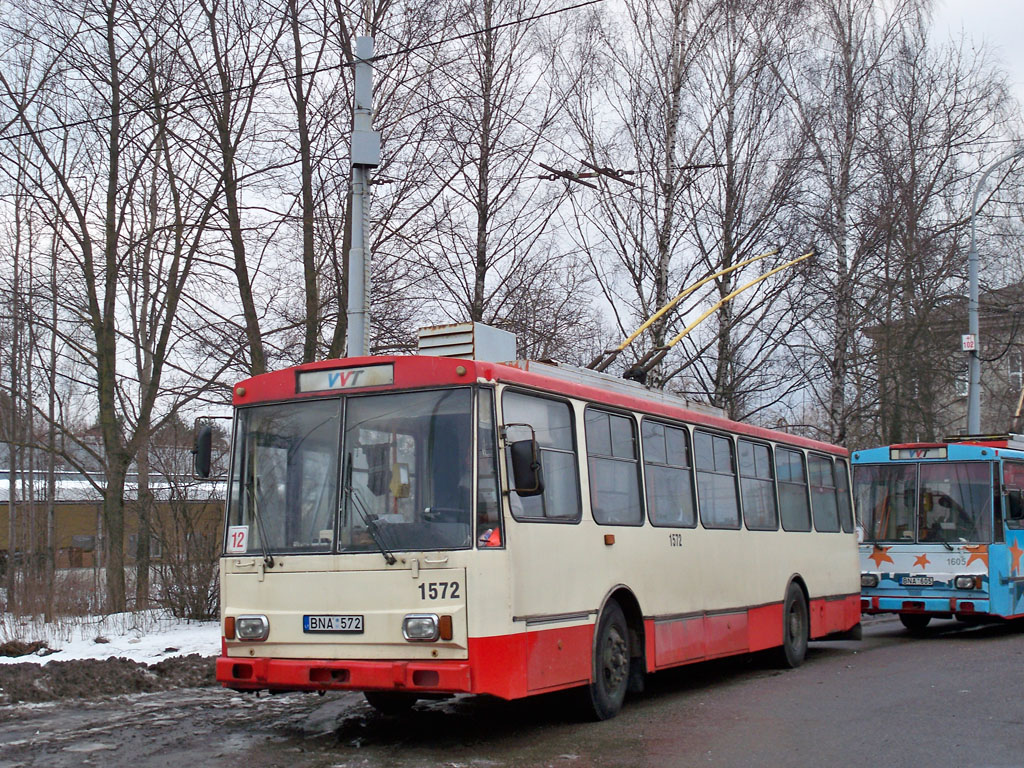 Вильнюс, Škoda 14Tr07 № 1572
