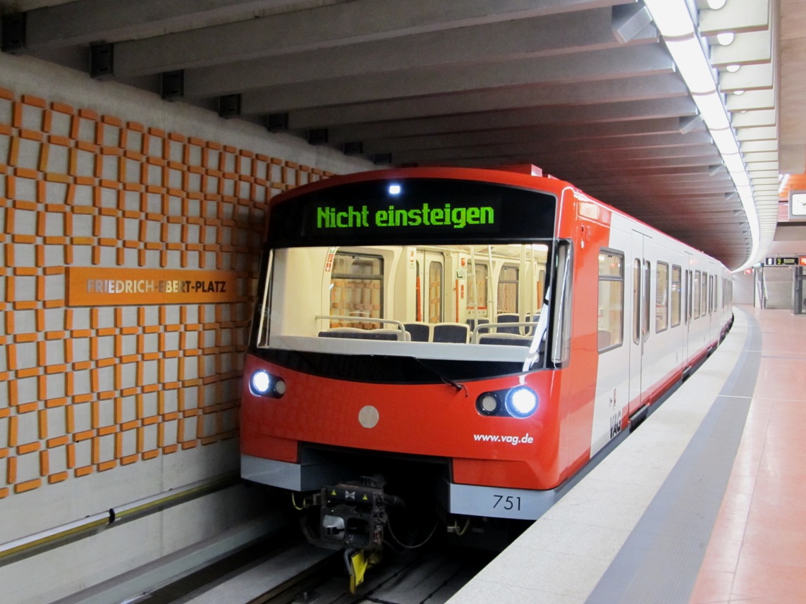 Нюрнберг, VAG-Baureihe DT3 № 751; Нюрнберг — U-Bahn — линия U2/U3