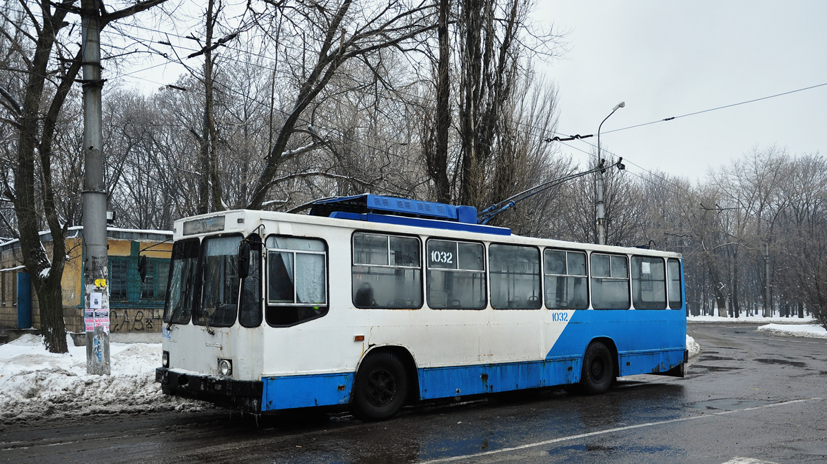 Donetsk, YMZ T2 # 1032
