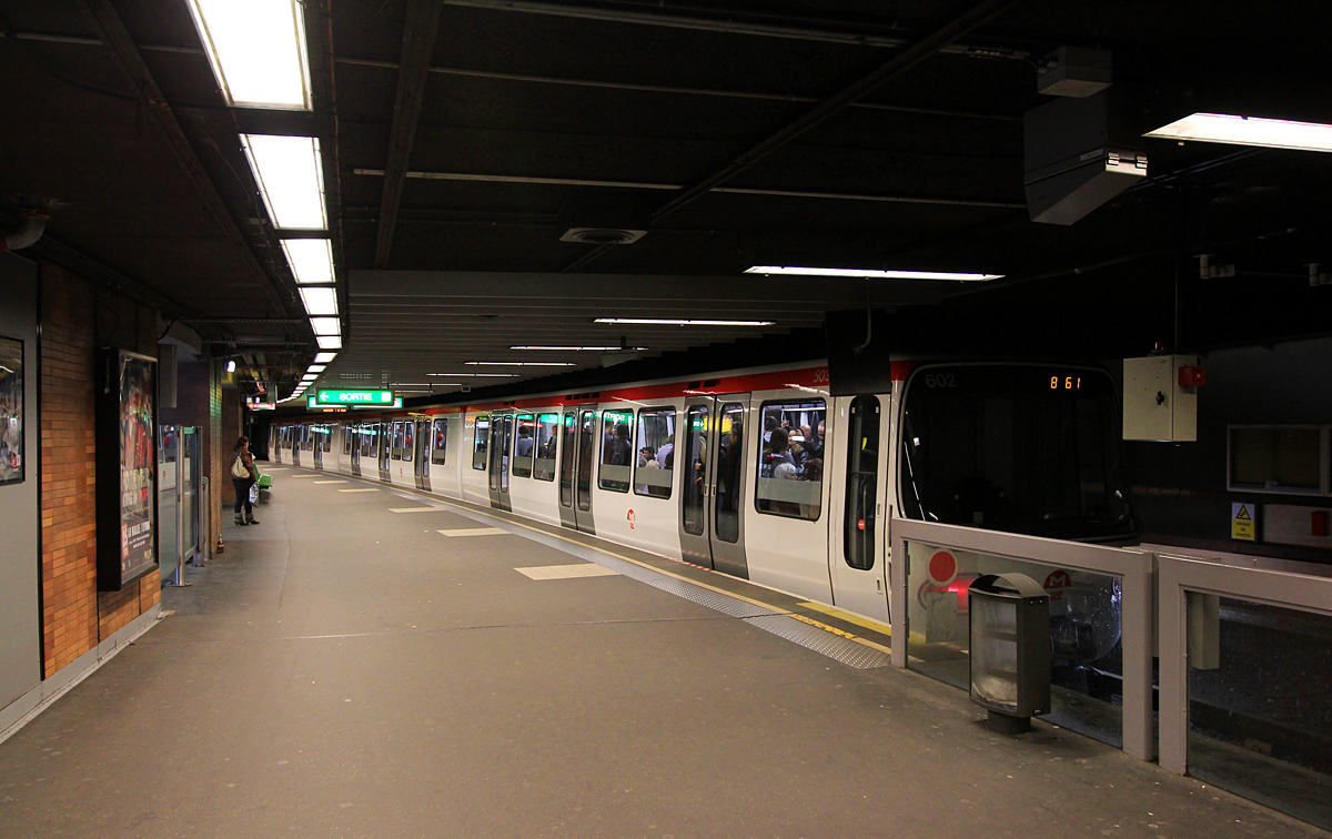 Lyon, Alstom MPL 75 № 503; Lyon — Métro — Ligne B