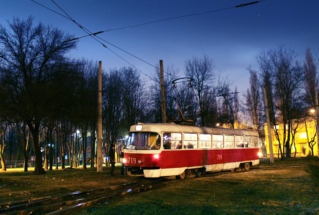 Zaporižja, Tatra T3SU (2-door) № 719