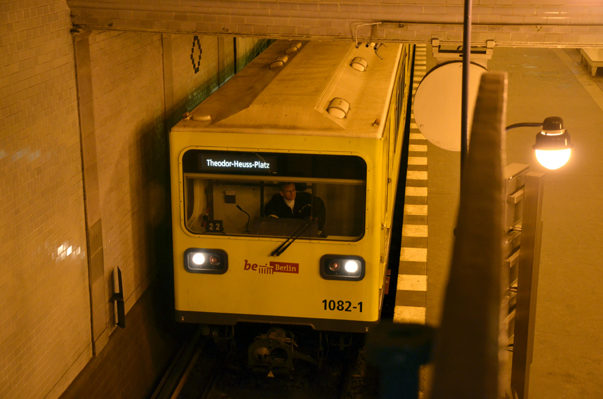Берлін, BVG GI/1E № 1082-1; Берлін — U-Bahn — линия U2