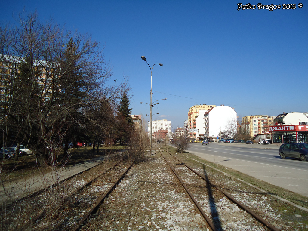 索菲亞 — Destruction and abandoned rails