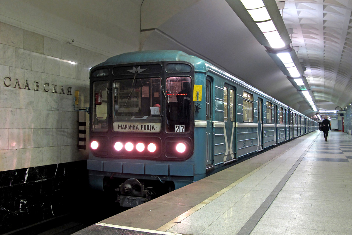 Москва, 81-717.5М (МВМ) № 2530