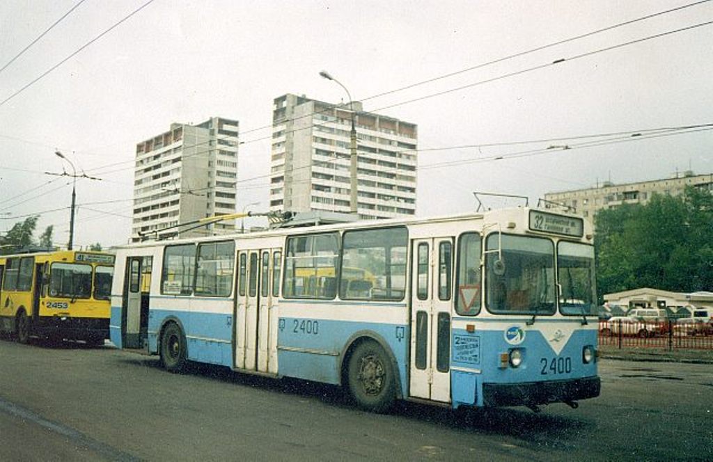 Moskva, ZiU-682V-012 [V0A] № 2400