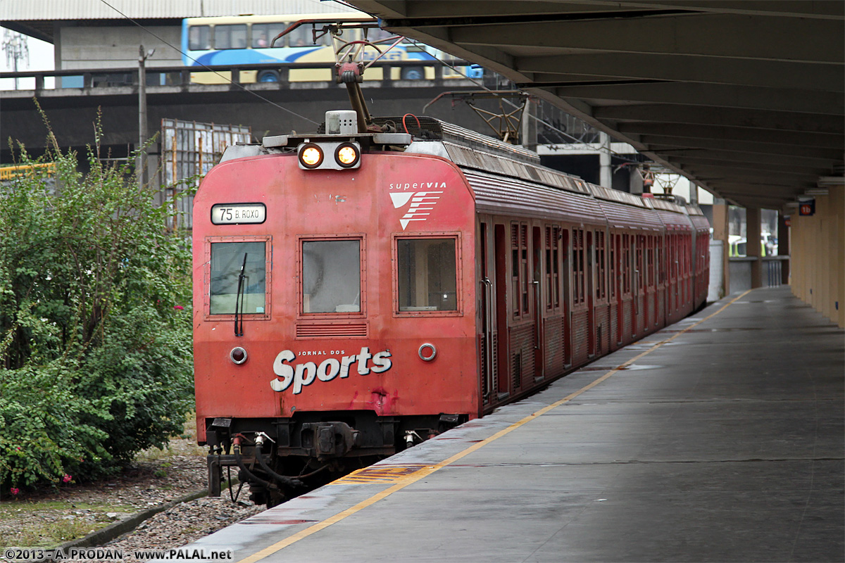 Rio de Janeiro — SuperVia suburban trains