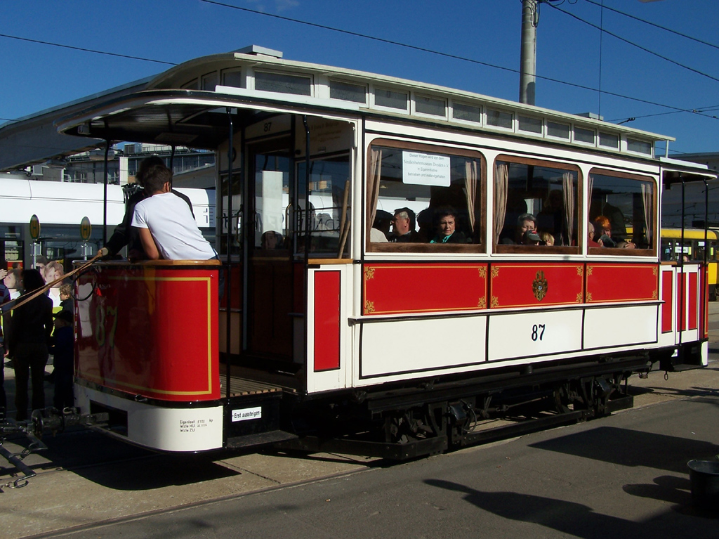 Дрезден, Двухосный прицепной Dresden № 87 (251 301); Дрезден — 140 лет трамвайному движению в Дрездене (29-30.09.2012)