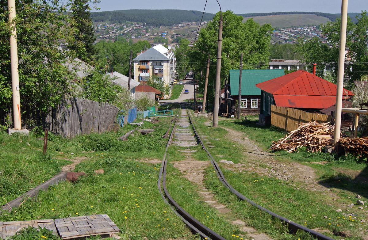 Ust-Katav — Tram line