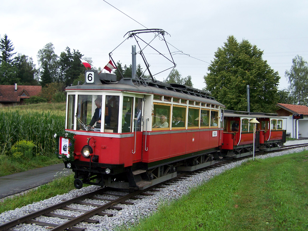 Инсбрук, Четырёхосный моторный Graz № 2; Инсбрук — 100 Jahre Haller Triebwagen