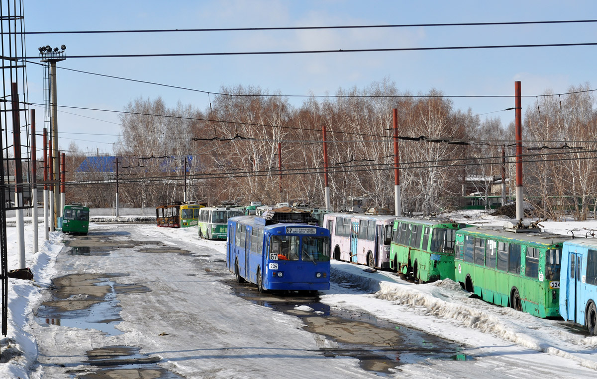 Omszk, AKSM 101 — 234; Omszk — Trolleybus depot 2 (Left Bank) (closed)