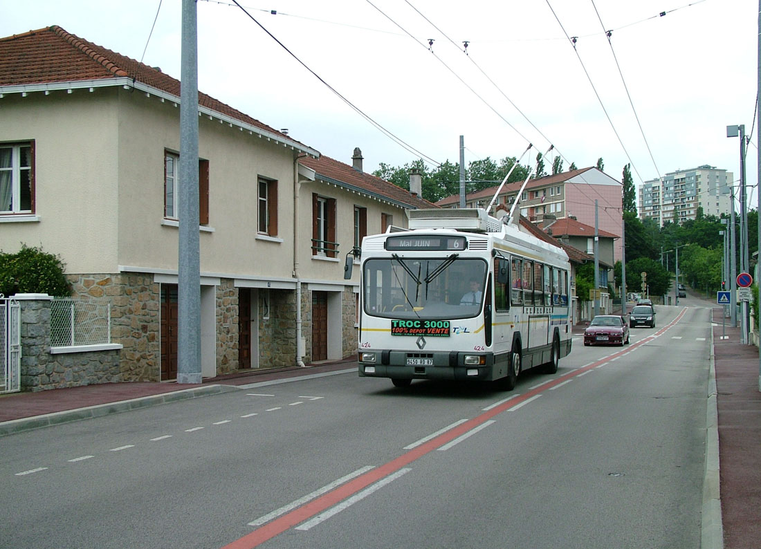 Limoges, Renault ER100 č. 424