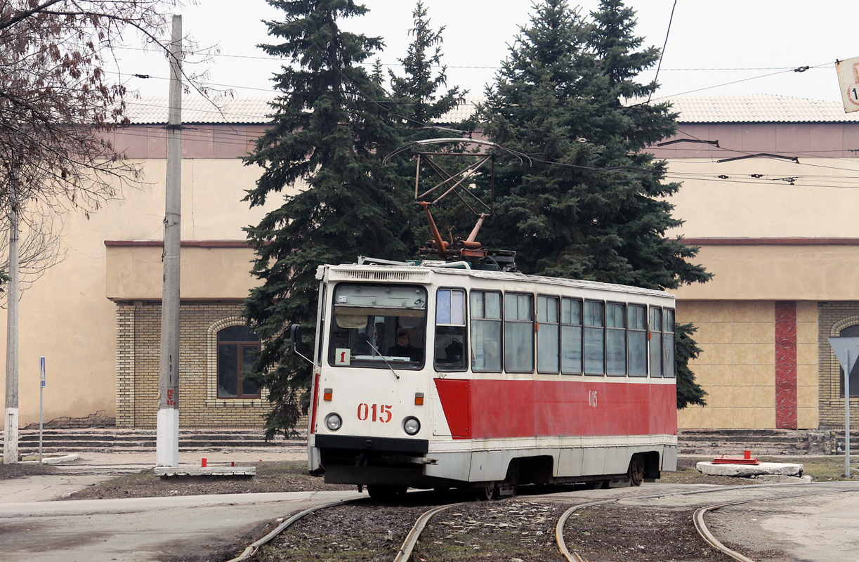 Jenakijevė, 71-605 (KTM-5M3) nr. 015
