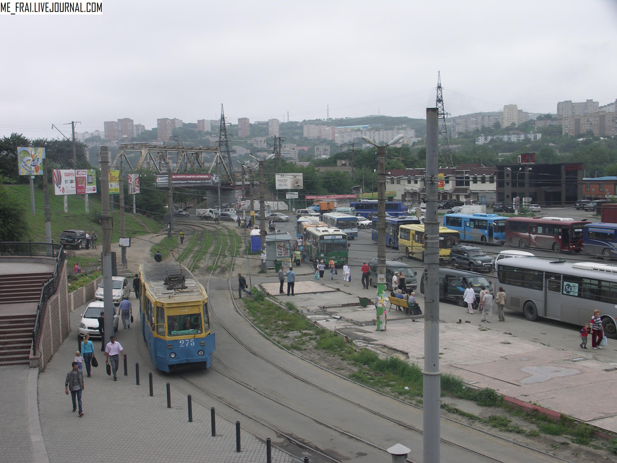 Владивосток площадь луговая