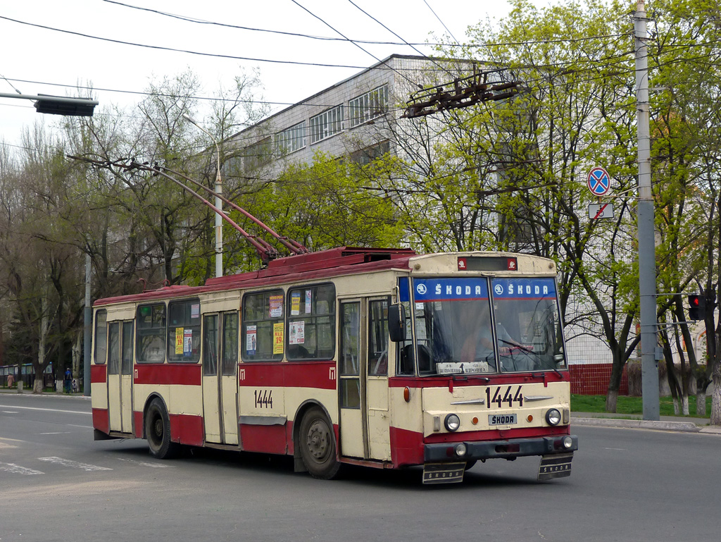 Mariupol, Škoda 14Tr05 № 1444