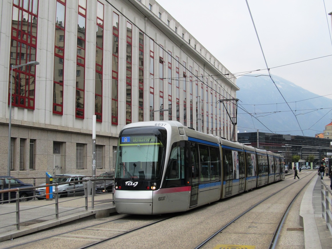 Grenoble, Alstom Citadis 402 № 6037