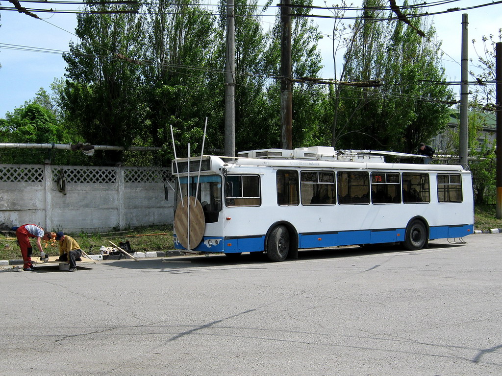 Novorossiysk, ZiU-682G-016.04 č. 73