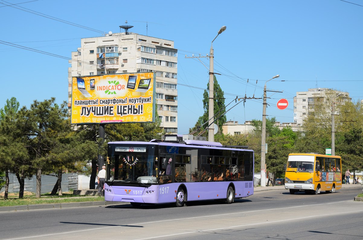 Sevastopol, LAZ E183A1 č. 1517