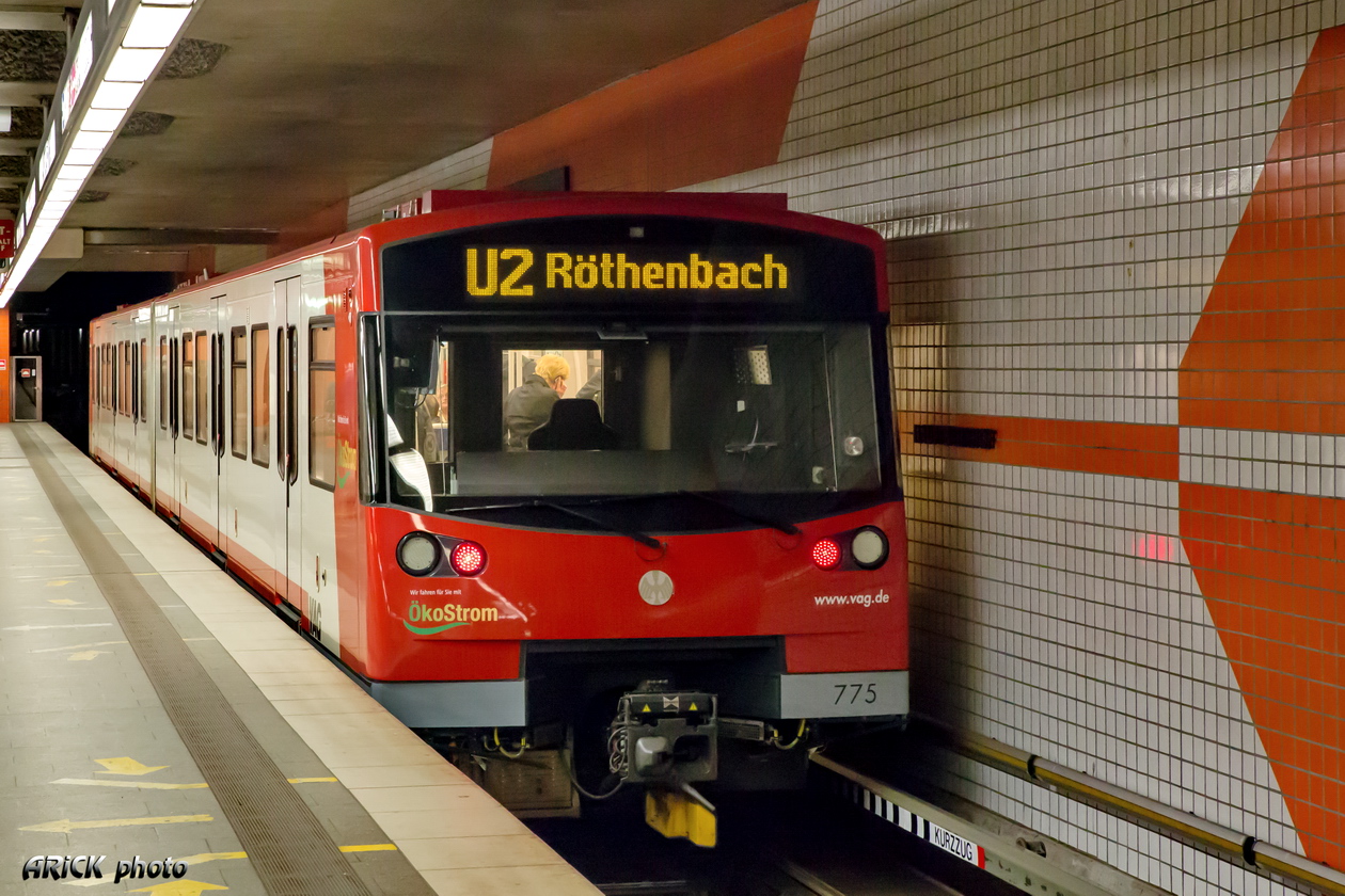 Нюрнберг, VAG-Baureihe DT3-F № 775; Нюрнберг — U-Bahn — линия U2/U3