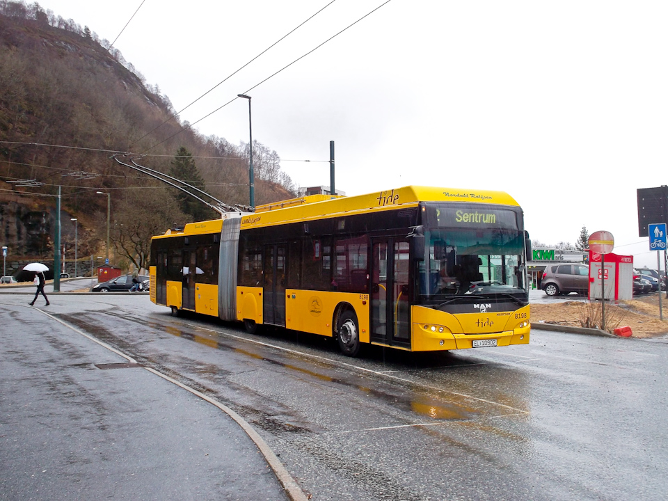 Bergen, Neoplan N6321 č. 8198