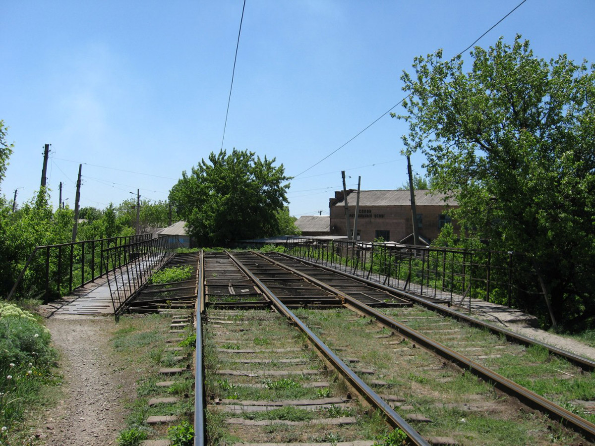 Jenakijevė — Tram lines