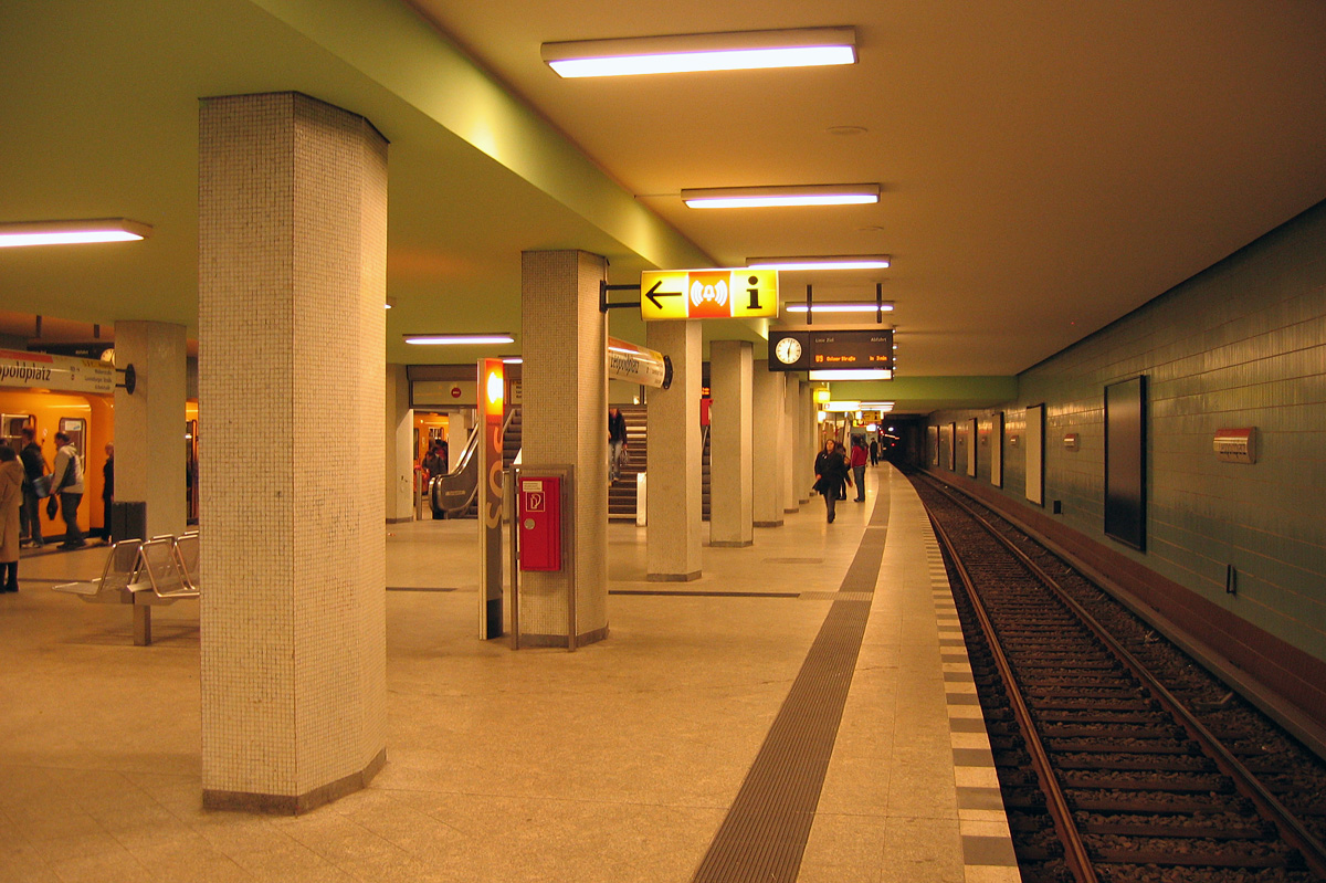 Берлин — U-Bahn — линия U9